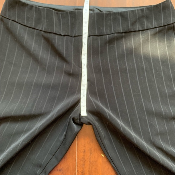 Greenwich Village Black Pinstripe Pants Size 13 - Picture 4 of 10